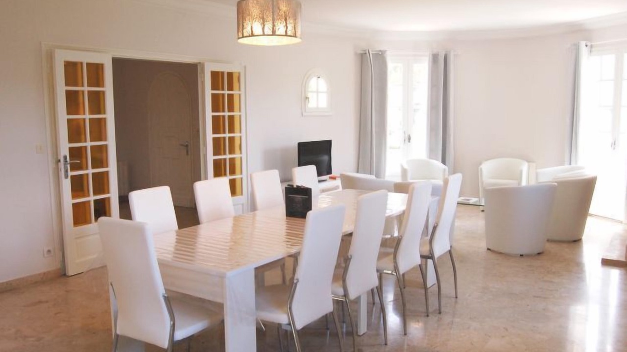 Photo of Bedroom in Saint-Jouan-des-Guerets