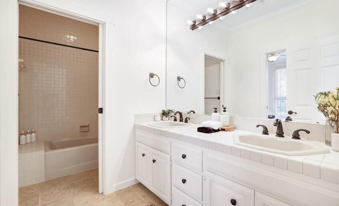 Photo of Bathroom in Cross Mountain