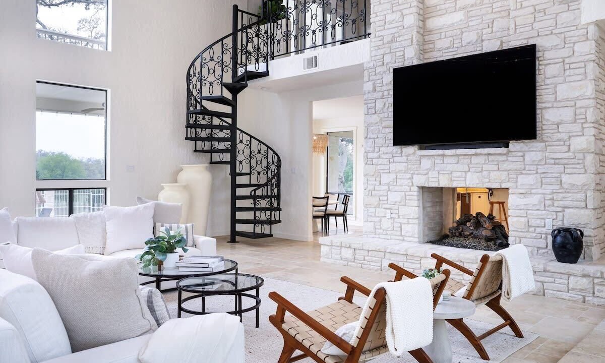 Photo of Livingroom in Cross Mountain
