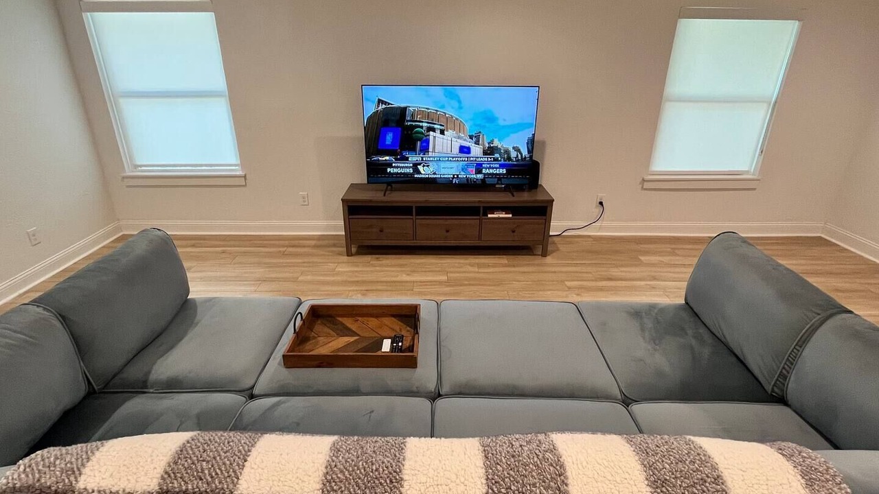 Photo of Livingroom in North Austin Civic Association