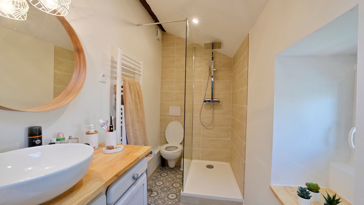 Photo of Bathroom in Chandolas