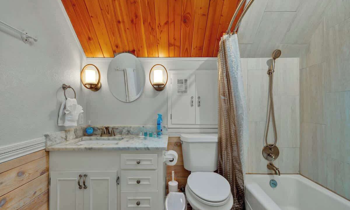 Photo of Bathroom in New Braunfels