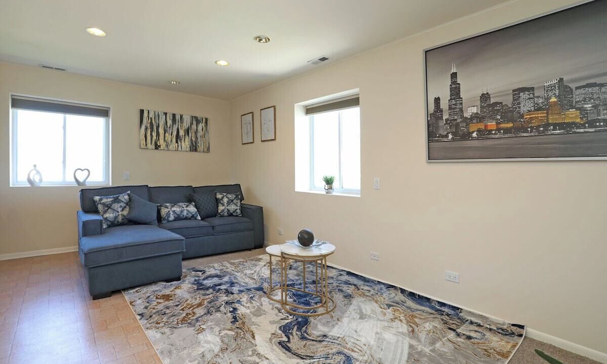 Photo of Livingroom in Arlington Heights