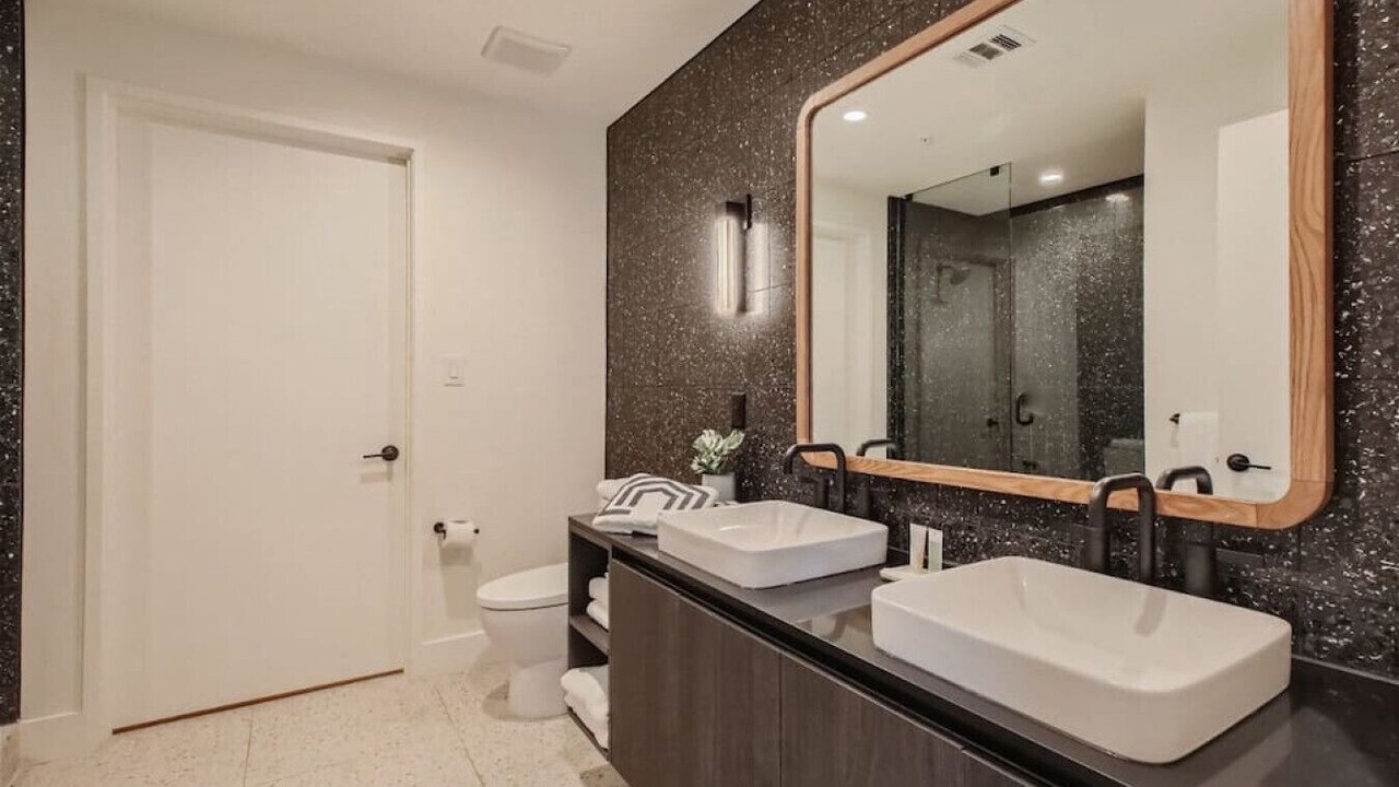 Photo of Bathroom in Rainey Street Historic District