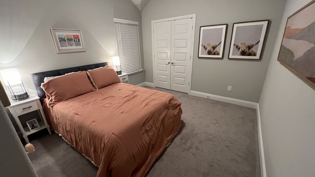 Photo of Bedroom in Frisco