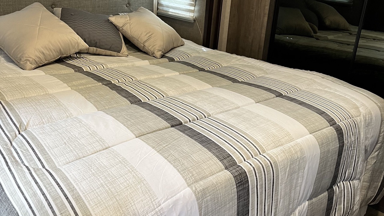 Photo of Bedroom in Waresboro