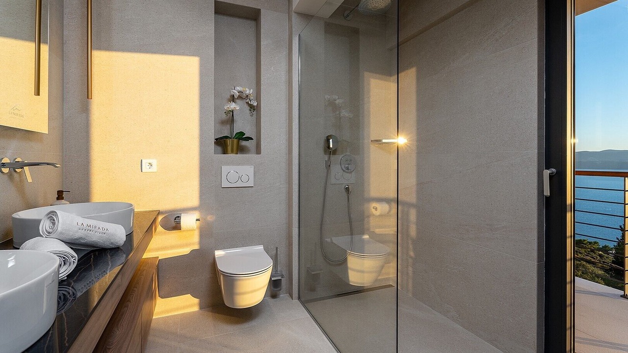 Photo of Bathroom in Borak