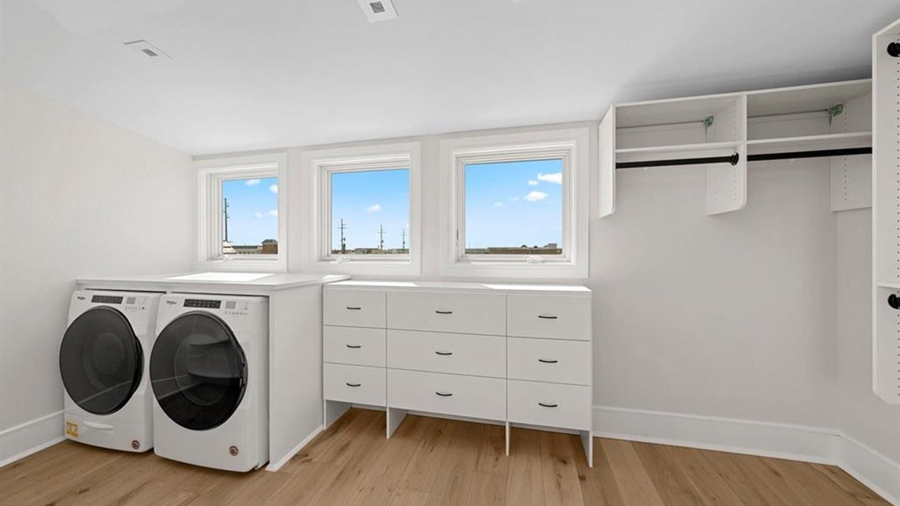 Photo of Others in Avalon