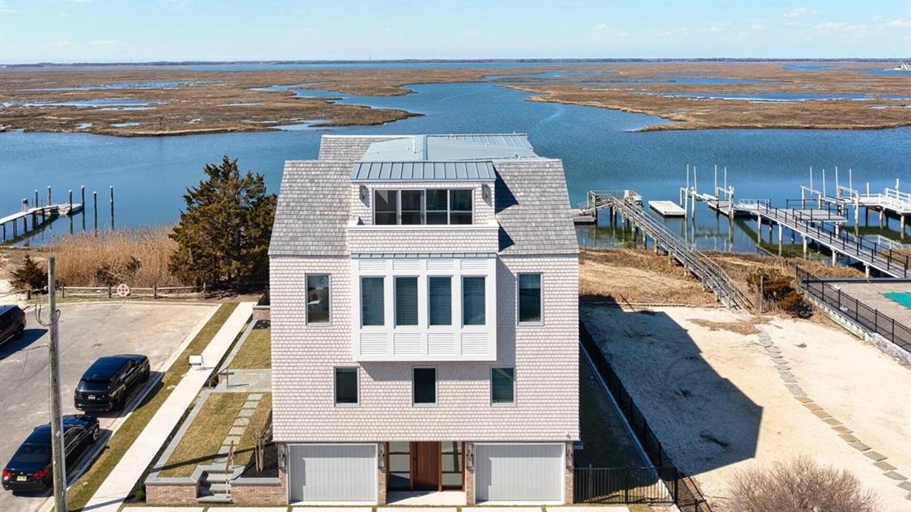 Photo of Outdoor in Avalon