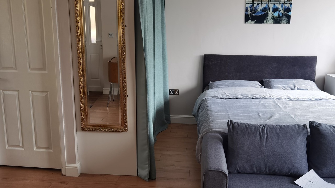 Photo of Bedroom in Oakengates