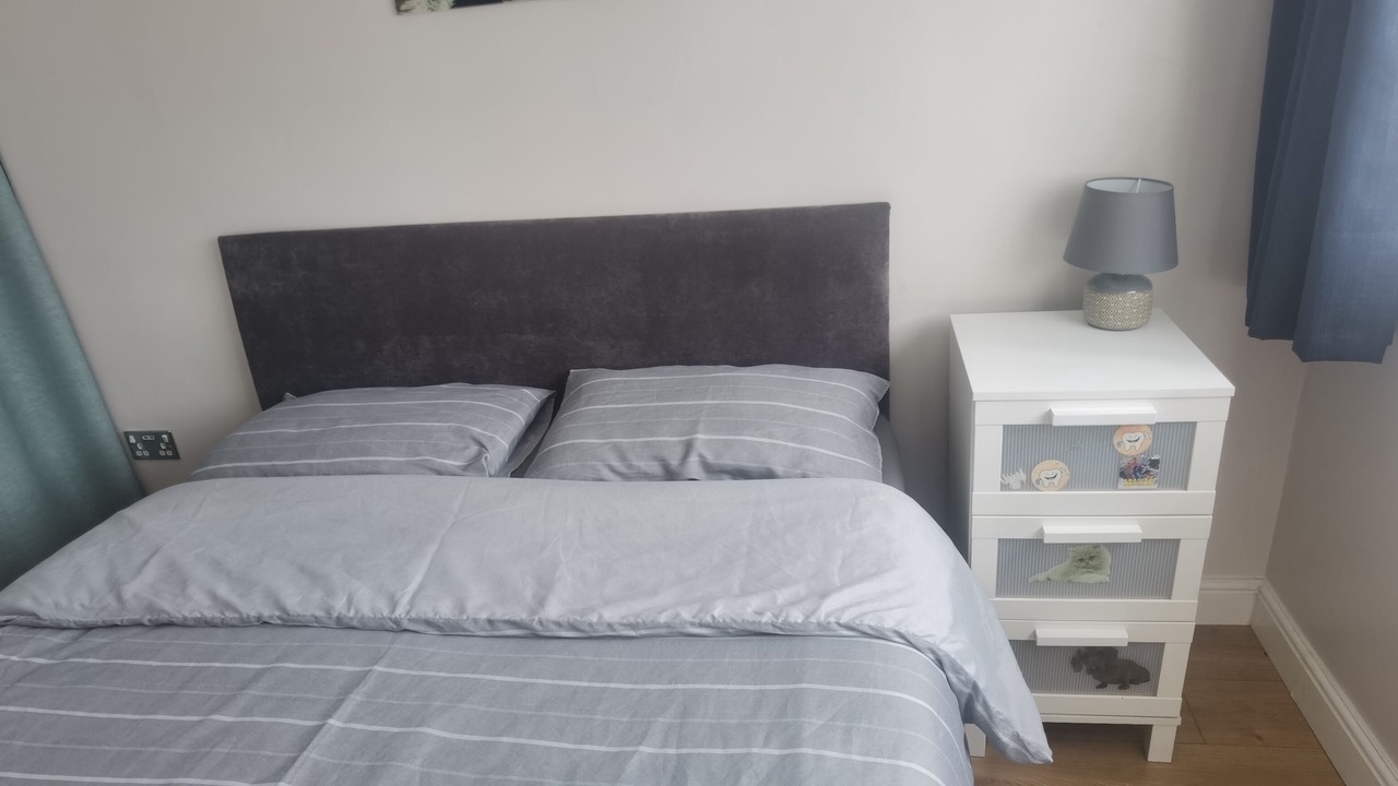 Photo of Bedroom in Oakengates