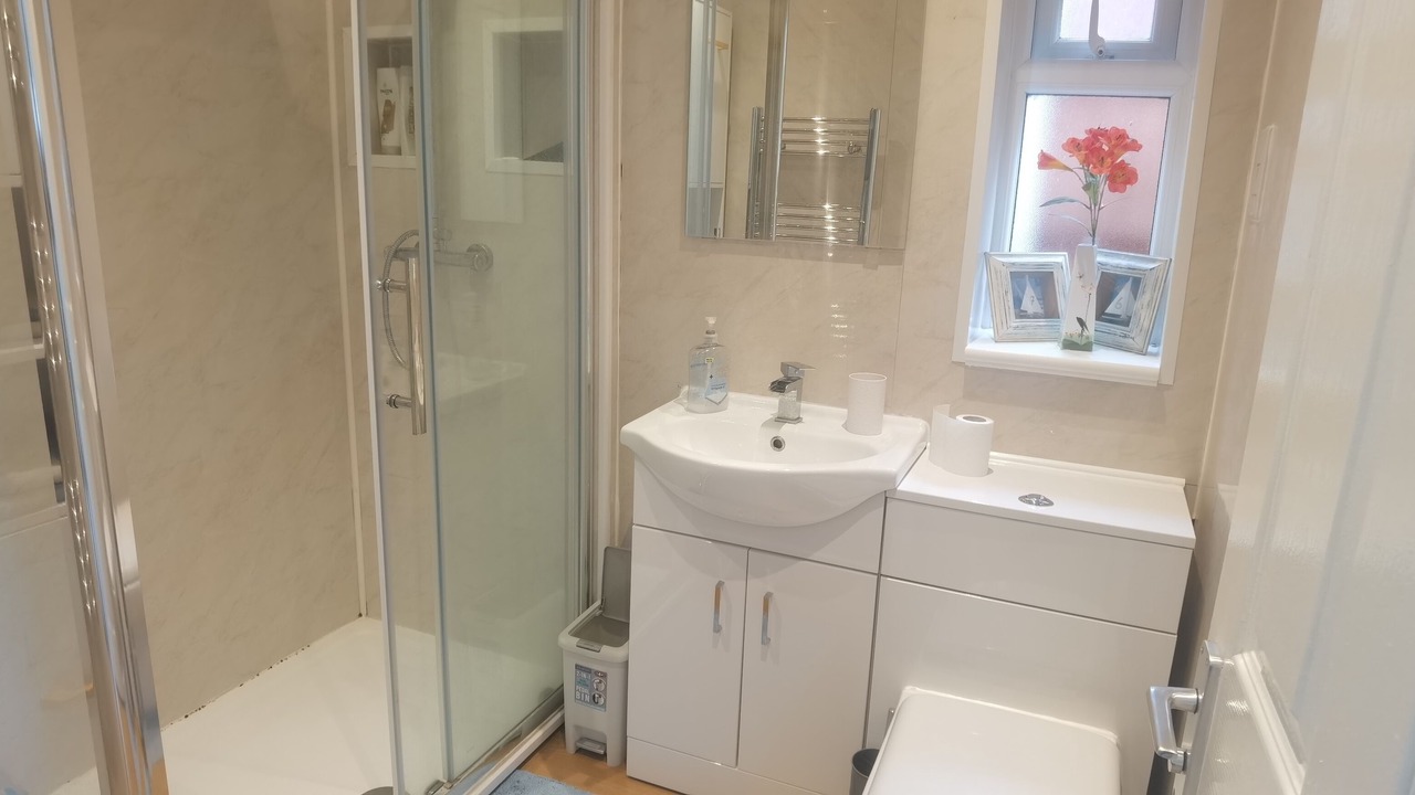 Photo of Bathroom in Oakengates