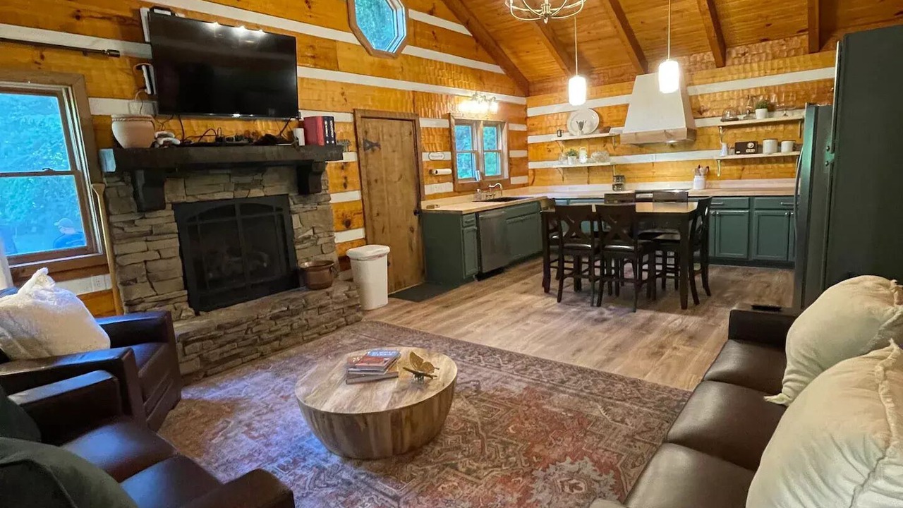 Photo of Livingroom in Hartford