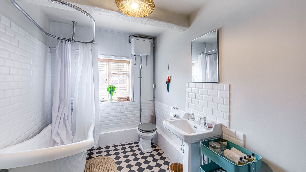 Photo of Bathroom in Arundel