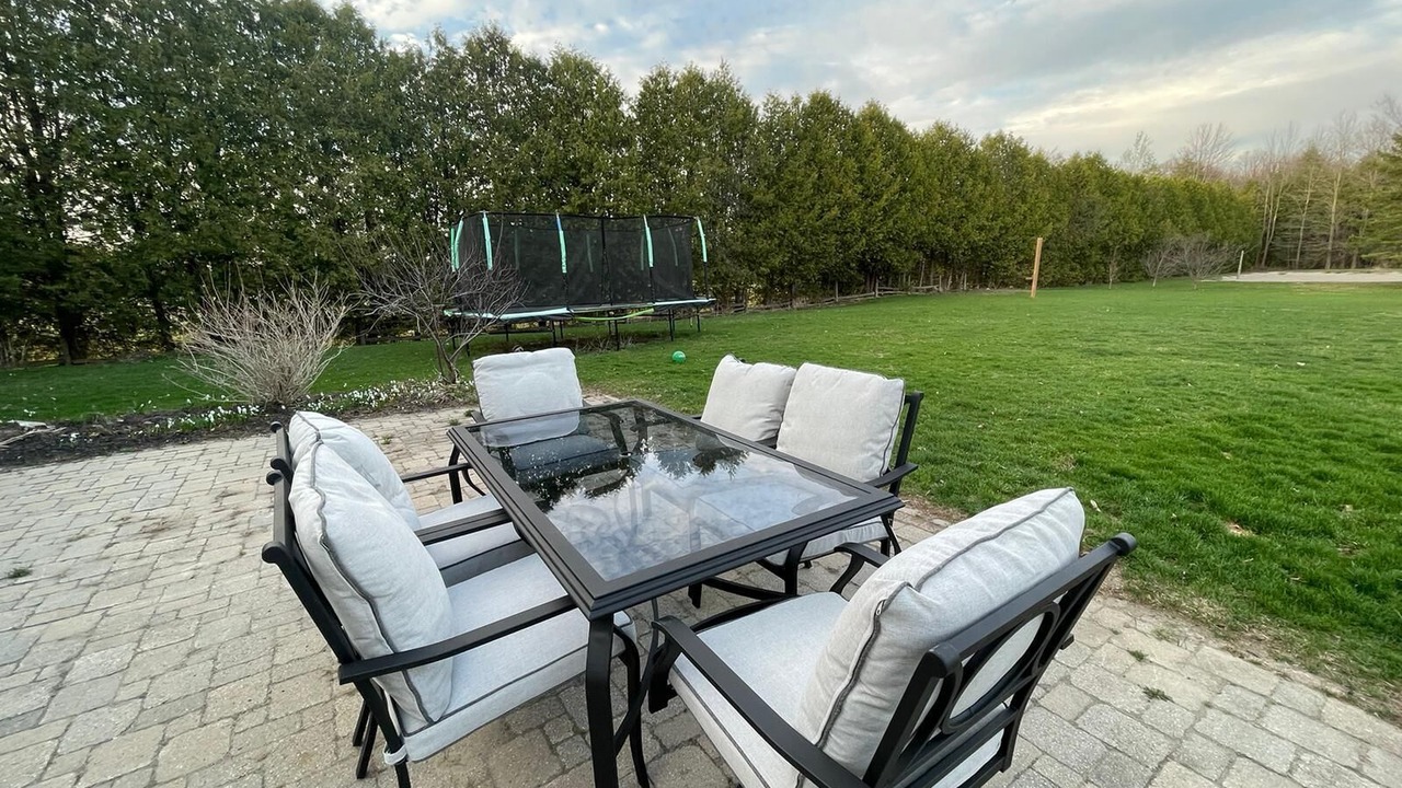 Photo of Outdoor in Uxbridge
