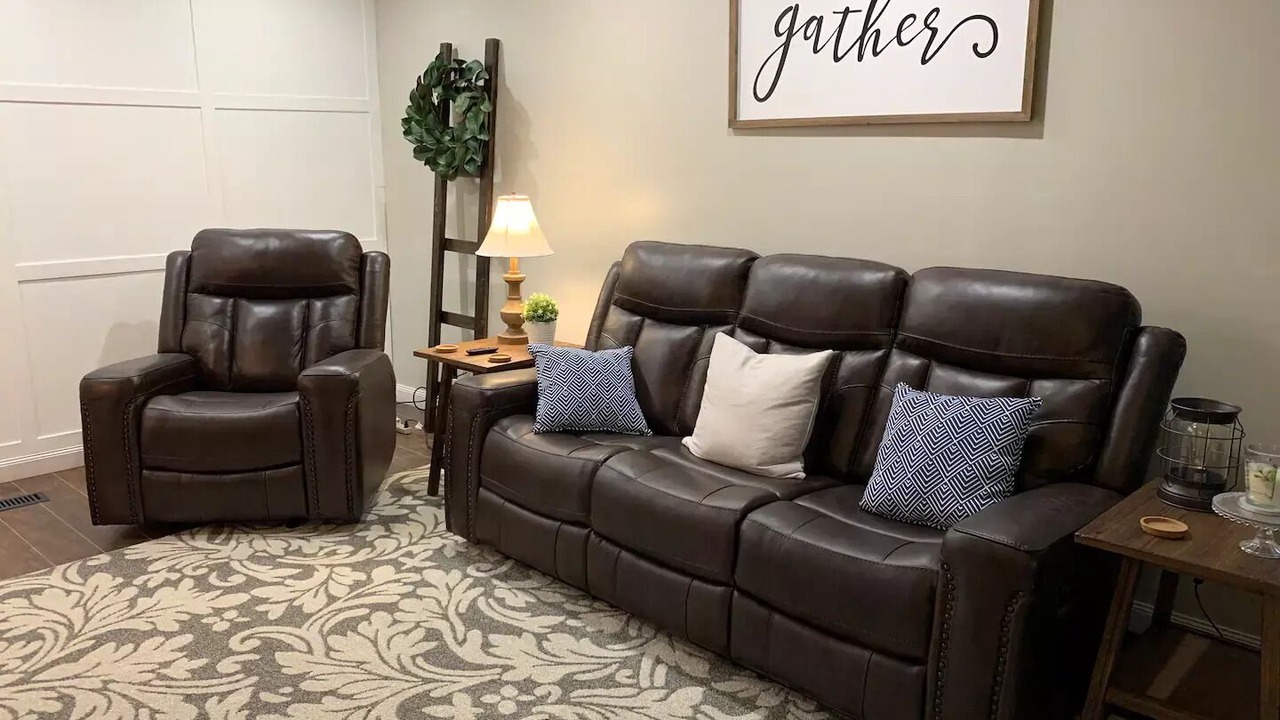 Photo of Livingroom in Lexington