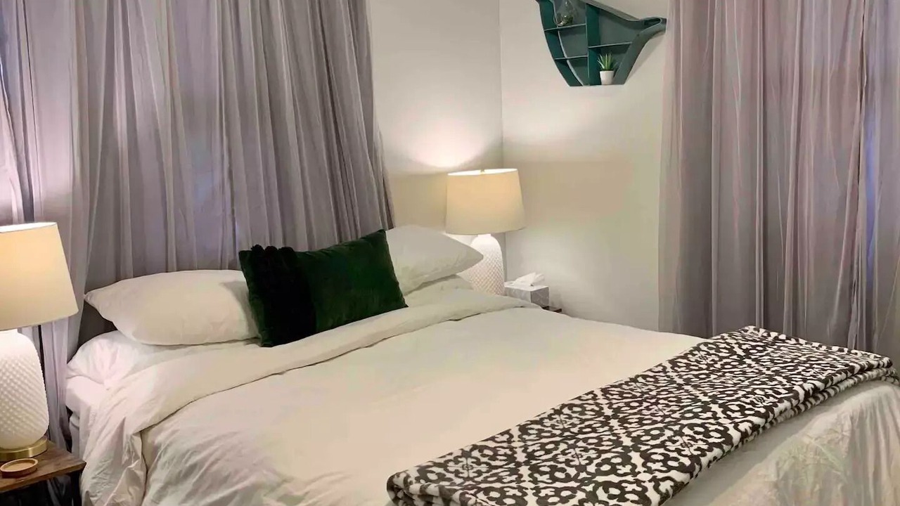 Photo of Bedroom in Lexington