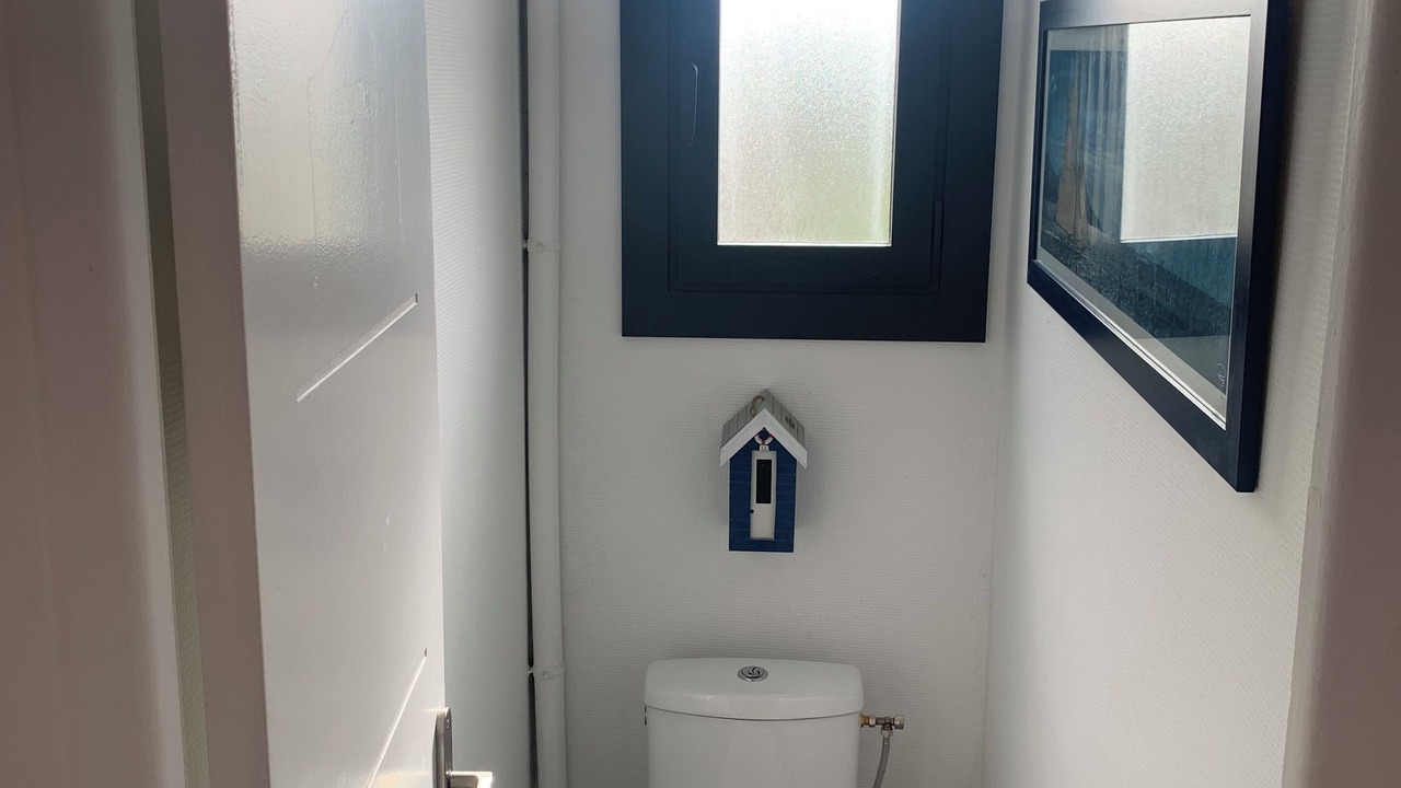 Photo of Bathroom in Bernieres-sur-Mer
