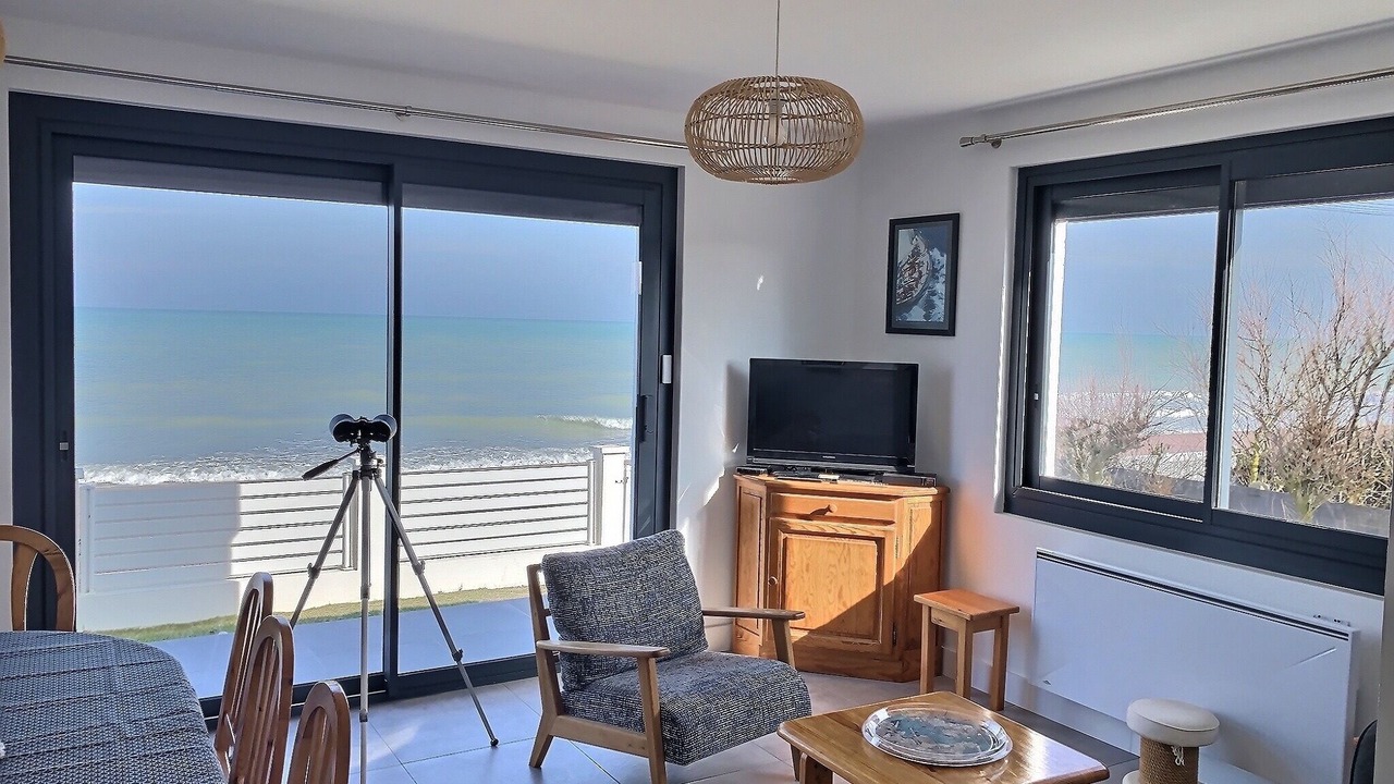 Photo of Livingroom in Bernieres-sur-Mer
