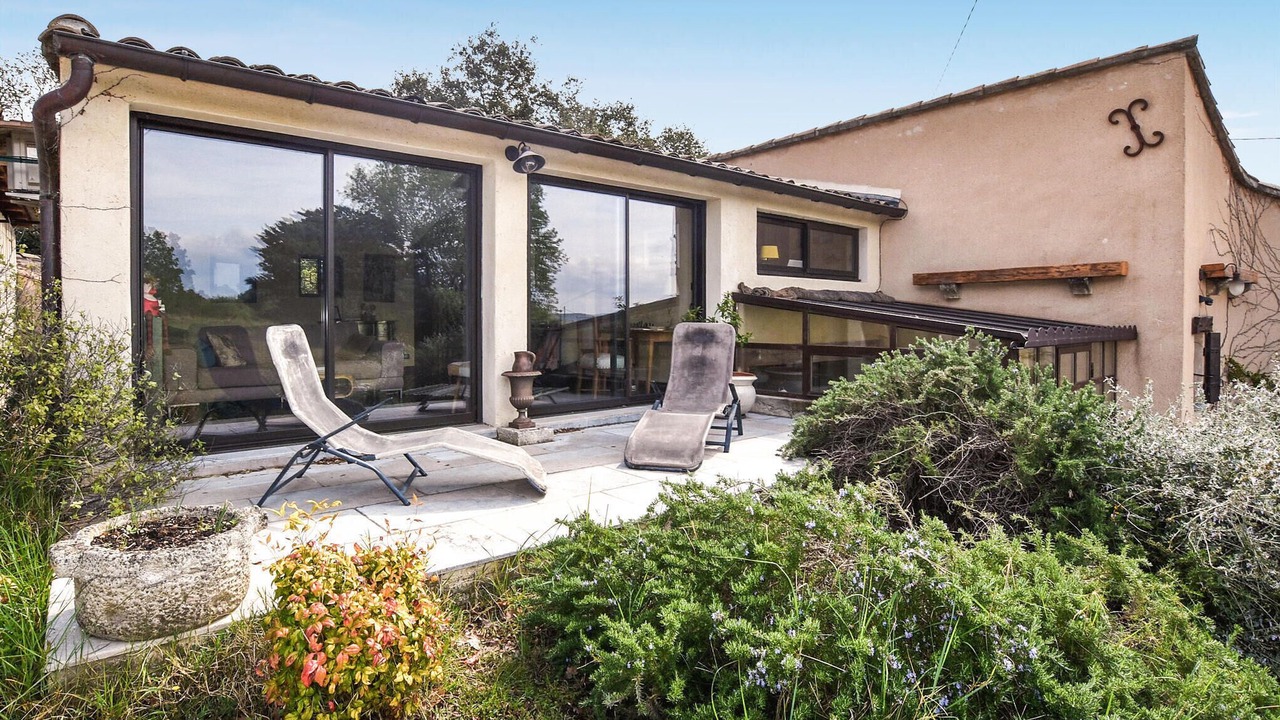 Photo of Others in Roussas