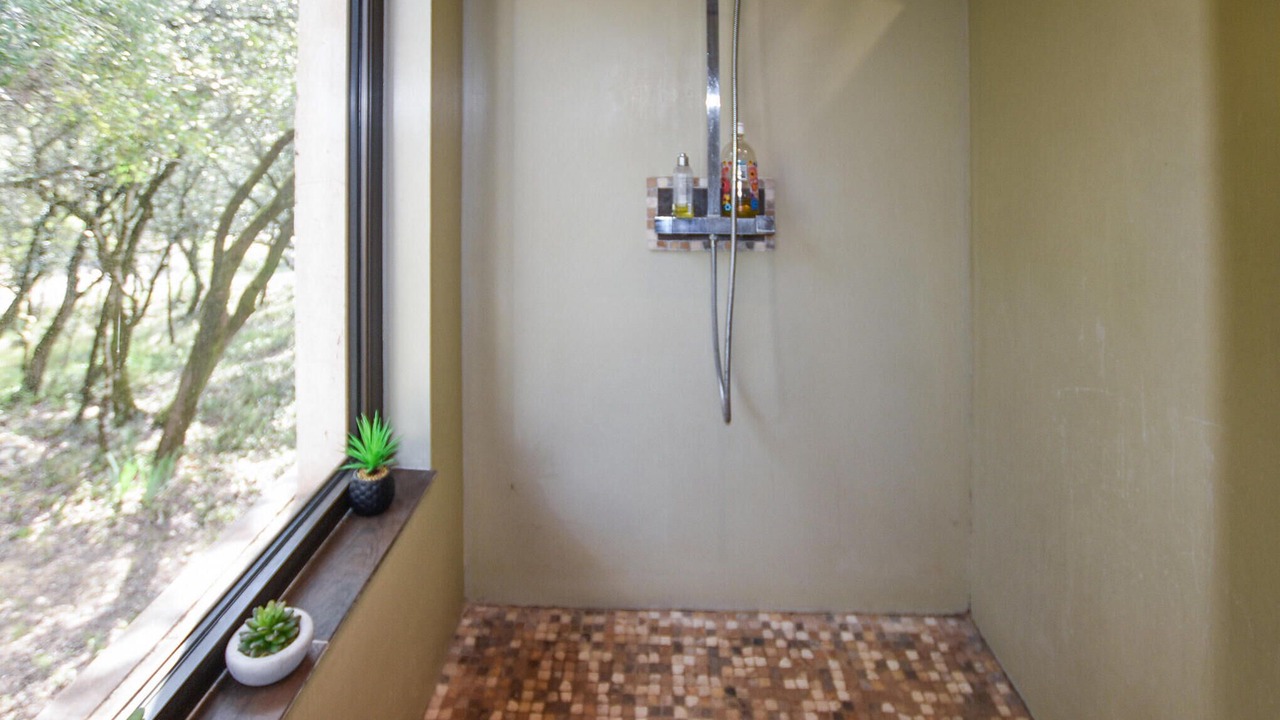 Photo of Bathroom in Roussas