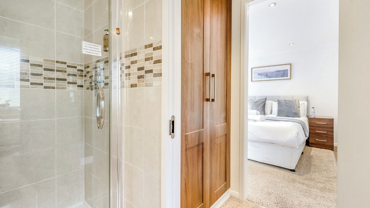 Photo of Others in Molleston