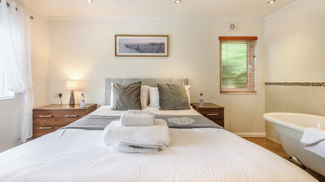 Photo of Others in Molleston