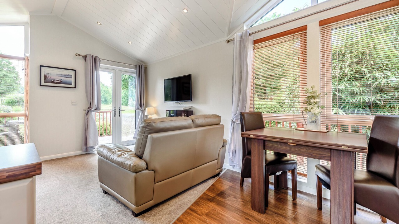 Photo of Others in Molleston