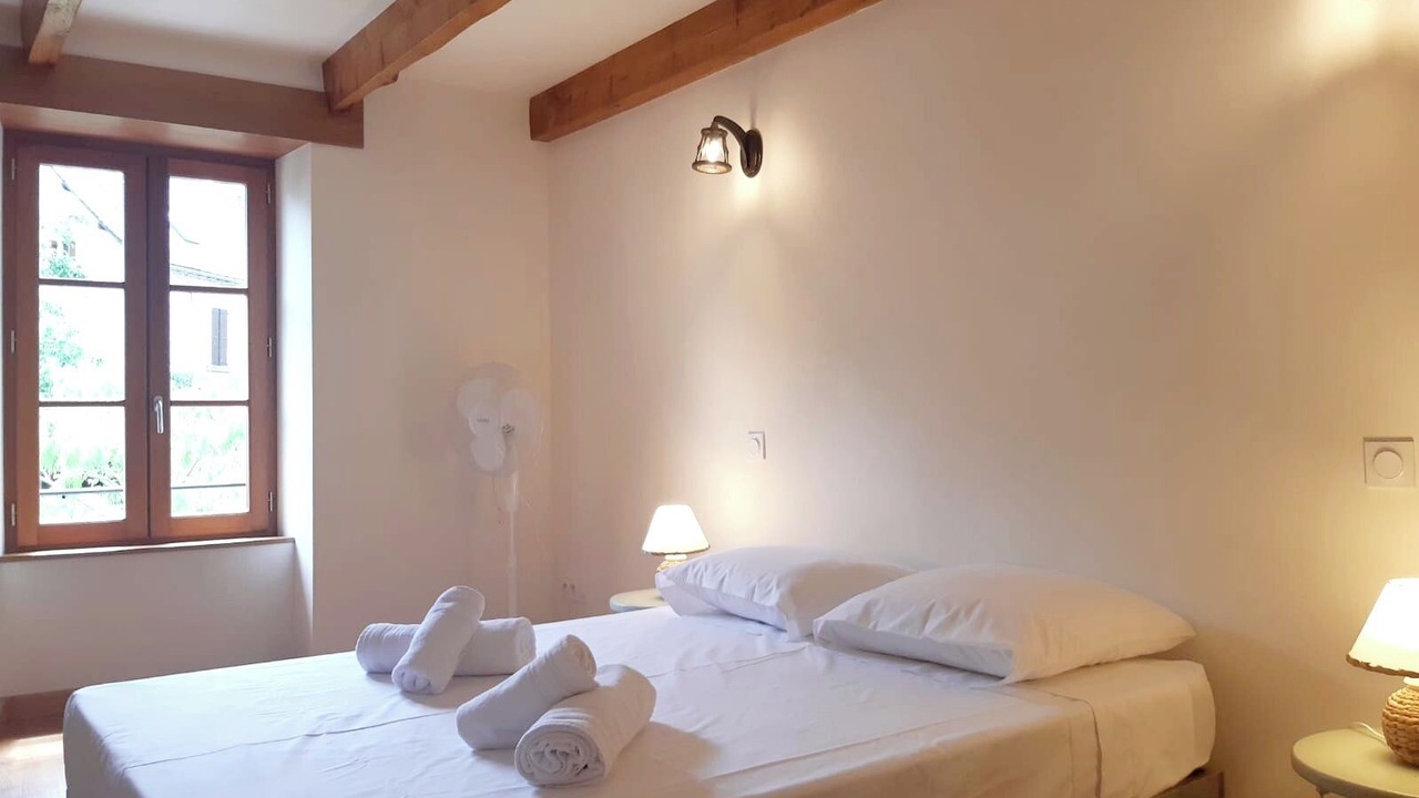 Photo of Bedroom in Lanuejouls