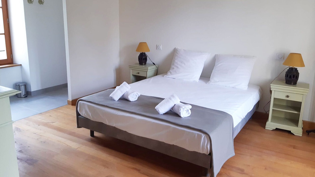 Photo of Bedroom in Lanuejouls