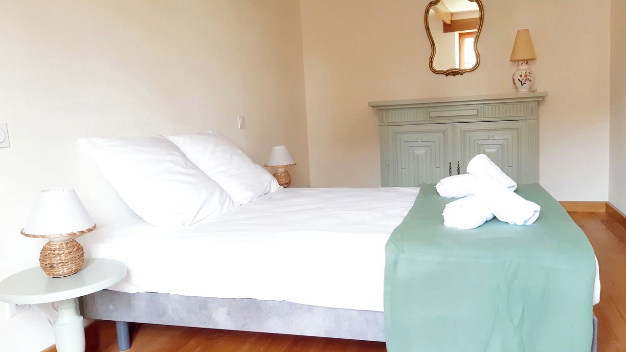 Photo of Bedroom in Lanuejouls