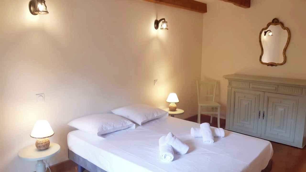 Photo of Bedroom in Lanuejouls