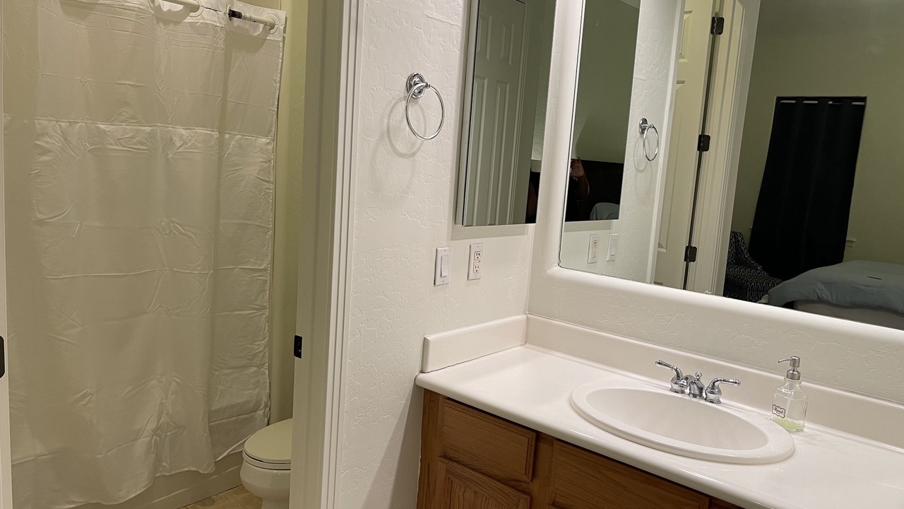Photo of Bathroom in Palm Valley