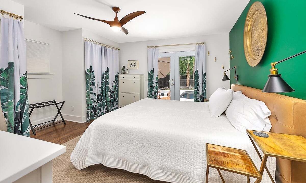 Photo of Bedroom in Saint Simons Heights
