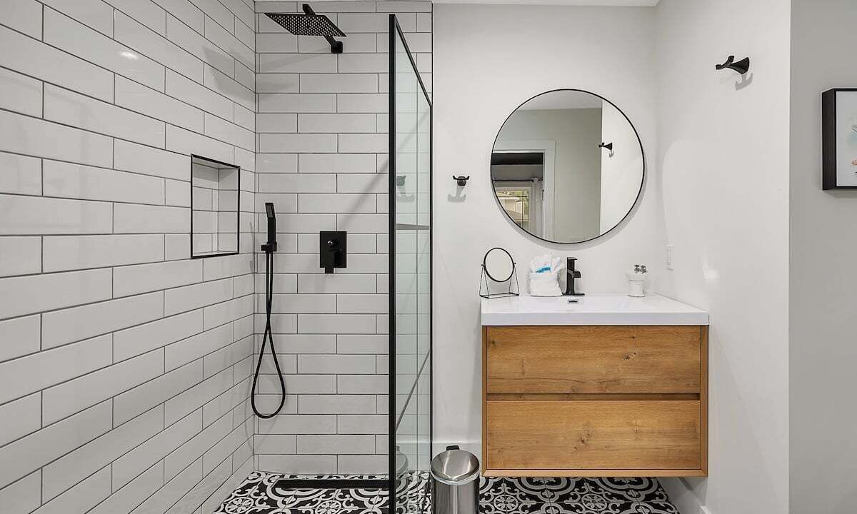 Photo of Bathroom in Saint Simons Heights