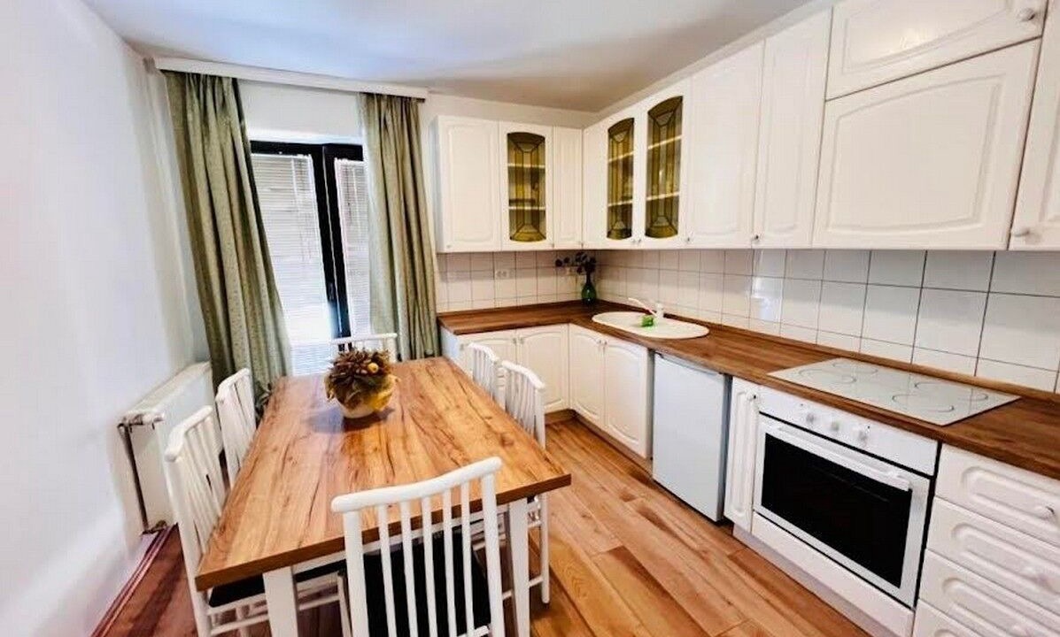 Photo of Livingroom in Lic