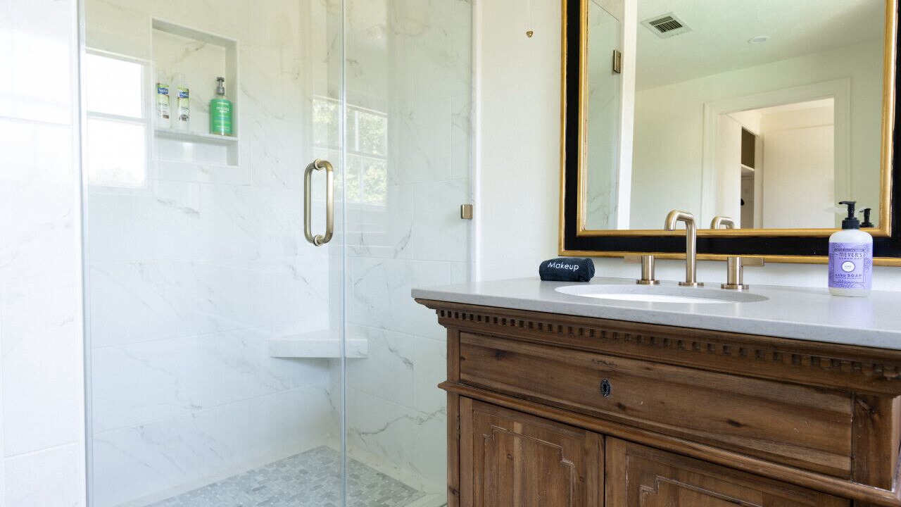 Photo of Bathroom in Phillips