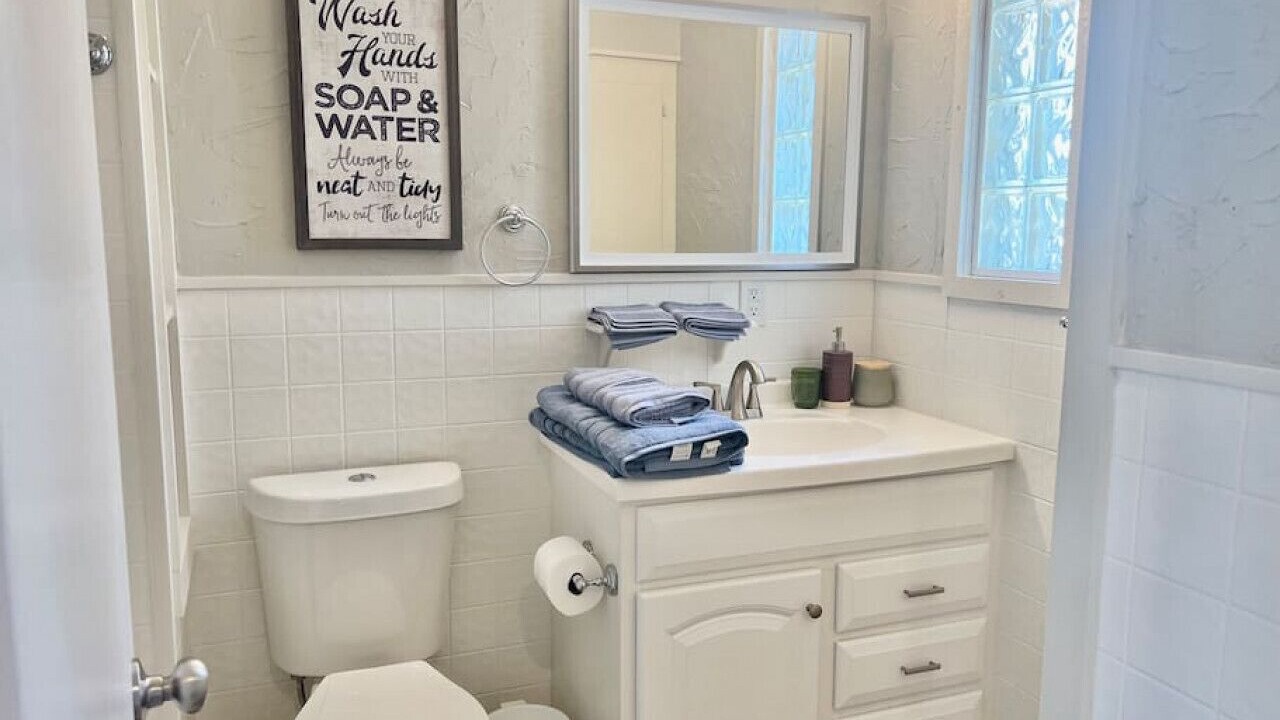 Photo of Bathroom in Canyon Creek