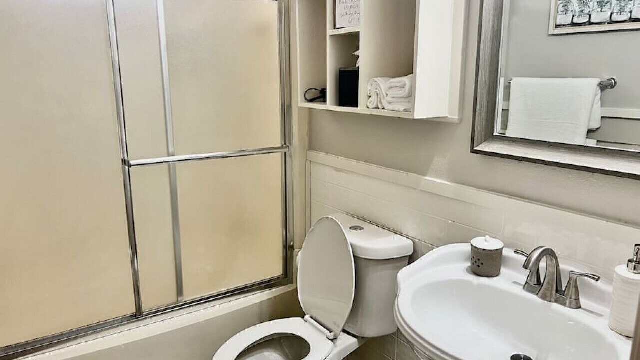 Photo of Bathroom in Canyon Creek
