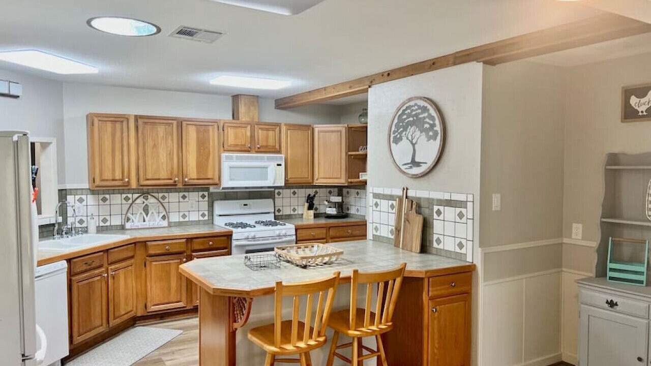 Photo of Kitchen in Canyon Creek