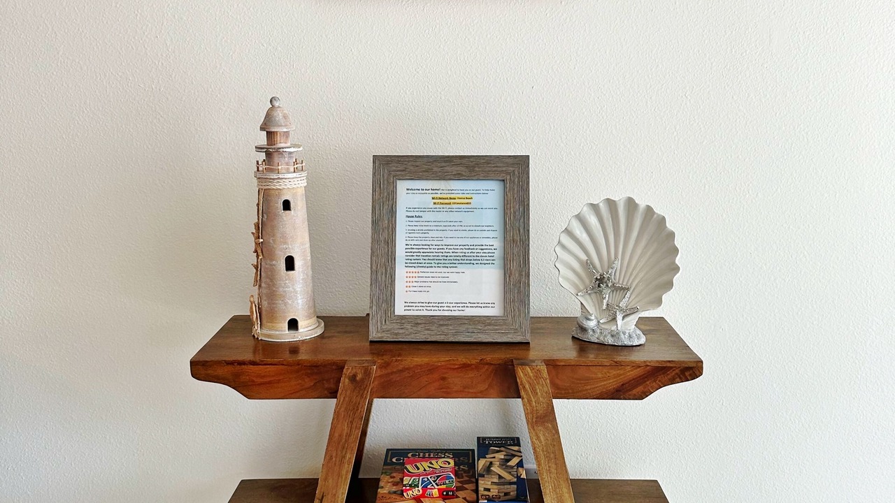 Photo of Bedroom in Venice Gardens