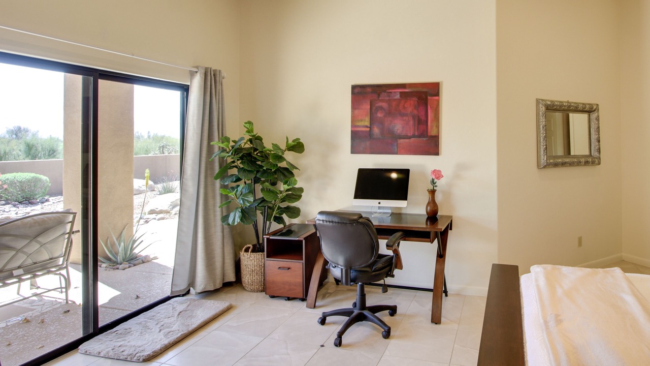Photo of Bedroom in Oro Valley