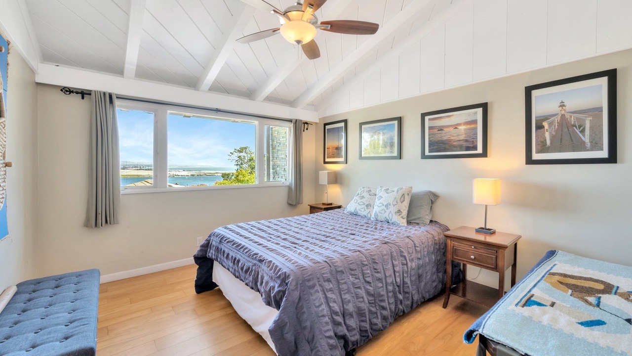 Photo of Bedroom in La Playa