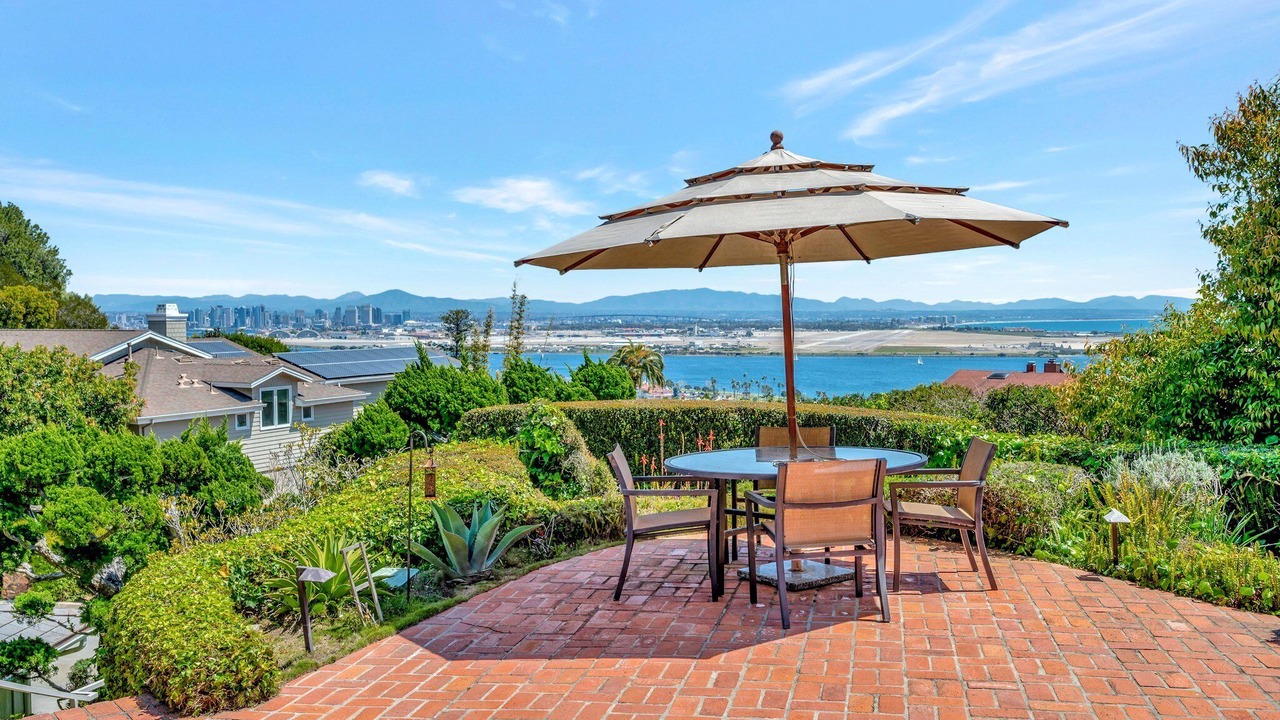 Photo of Outdoor in La Playa