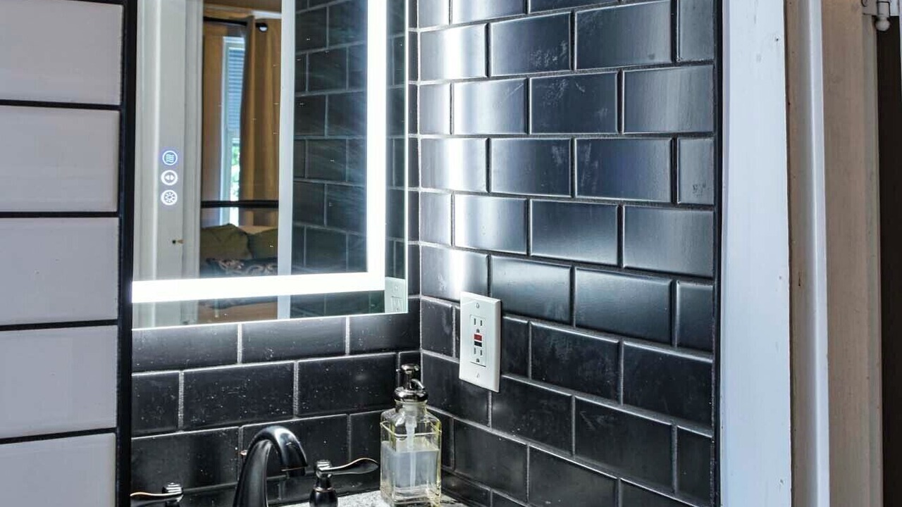Photo of Bathroom in Rockcreek Lexington Road