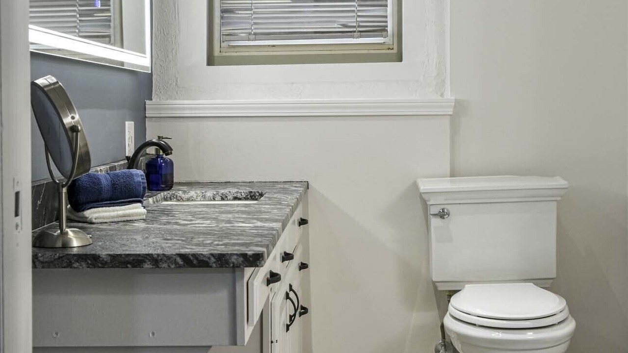 Photo of Bathroom in Rockcreek Lexington Road