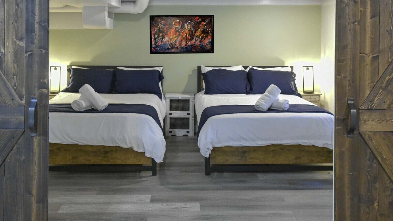Photo of Bedroom in Rockcreek Lexington Road