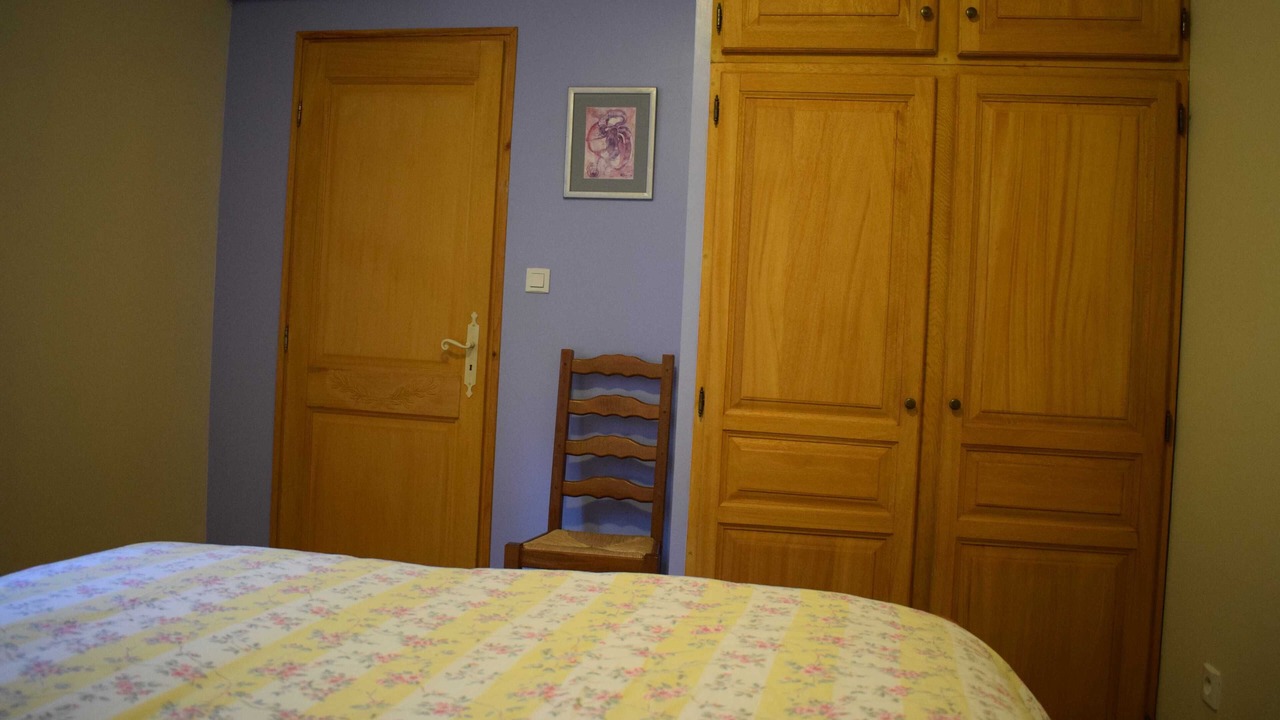 Photo of Bedroom in Lunel-Viel