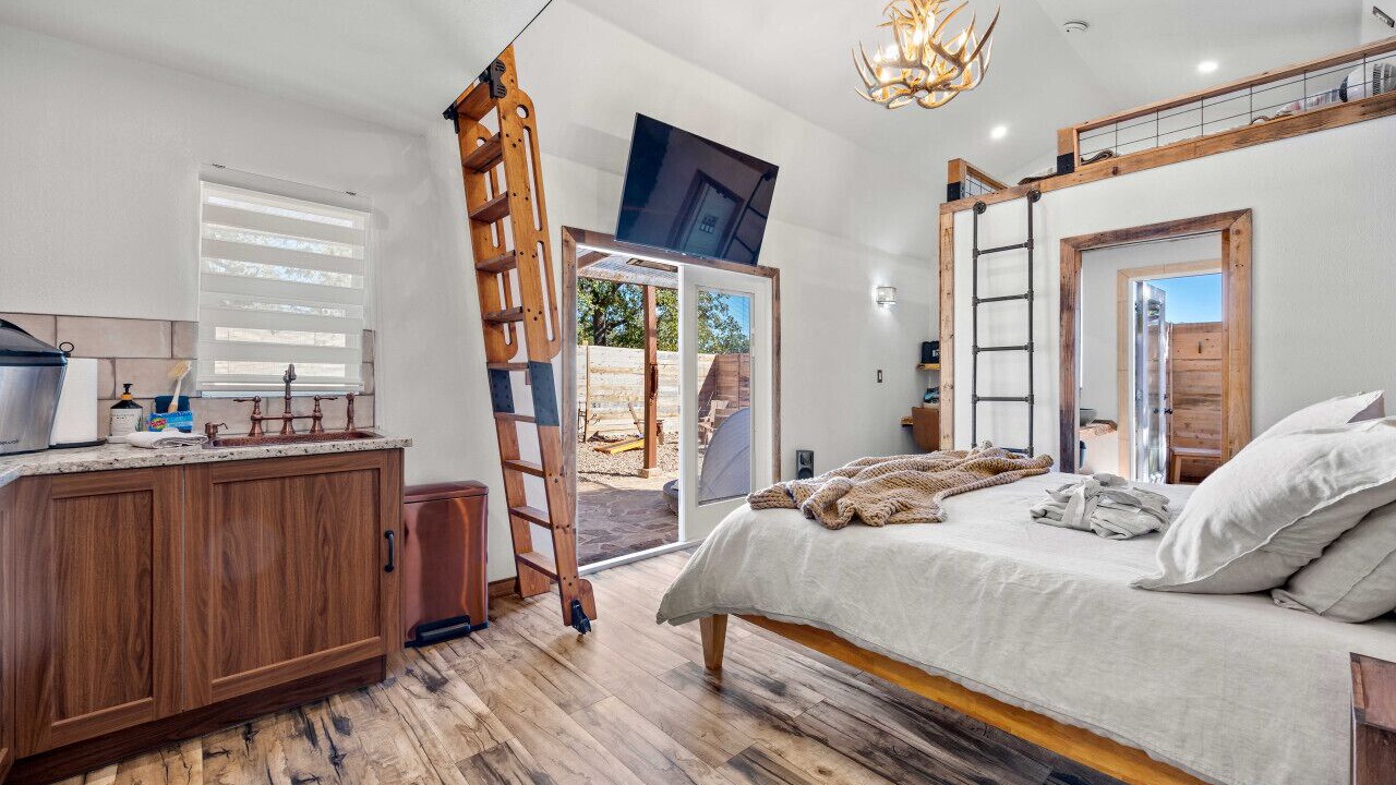 Photo of Bedroom in Wimberley