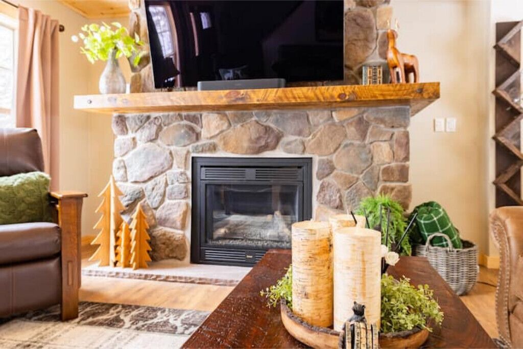 Photo of Livingroom in Town of Webb